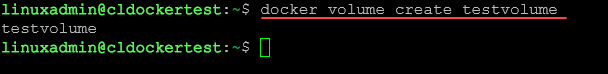 docker volume create