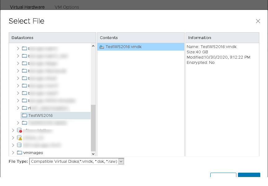 disk sharing is only possible with eagerly zeroed, thick provisioned disks.